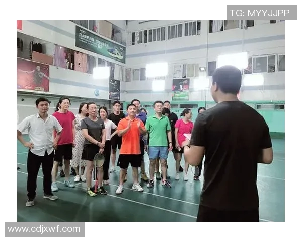 周娜独家分享羽毛球技巧与训练心得助你提升竞技水平