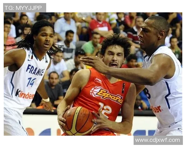 西安篮球队在世锦赛中的比赛经验与表现分析与反思 西安篮球队在世锦赛中的比赛经验与表现分析与反思